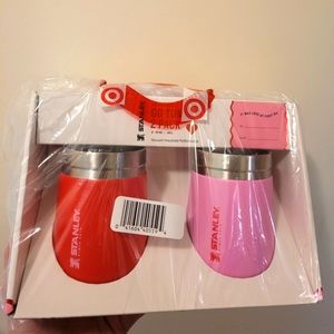 NWT Stanley Valentines 2 pack 10oz tumblers pink and red cups with lids